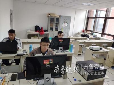 淄博市技师学院在全国软件信息技术山东赛中获双冠